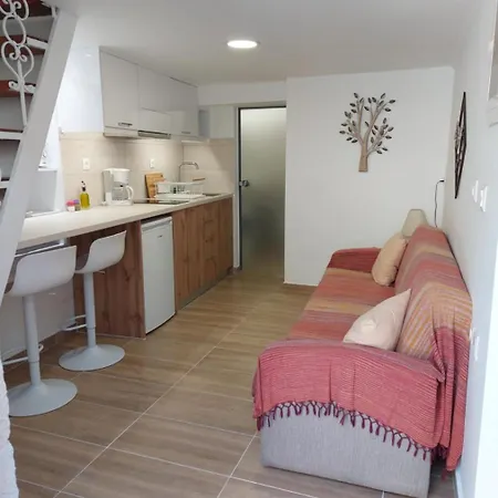 Evans House Ii One Bedroom Maisonette Vakantiehuis Chania (Crete)