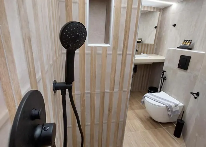 Evans House Ii One Bedroom Maisonette *